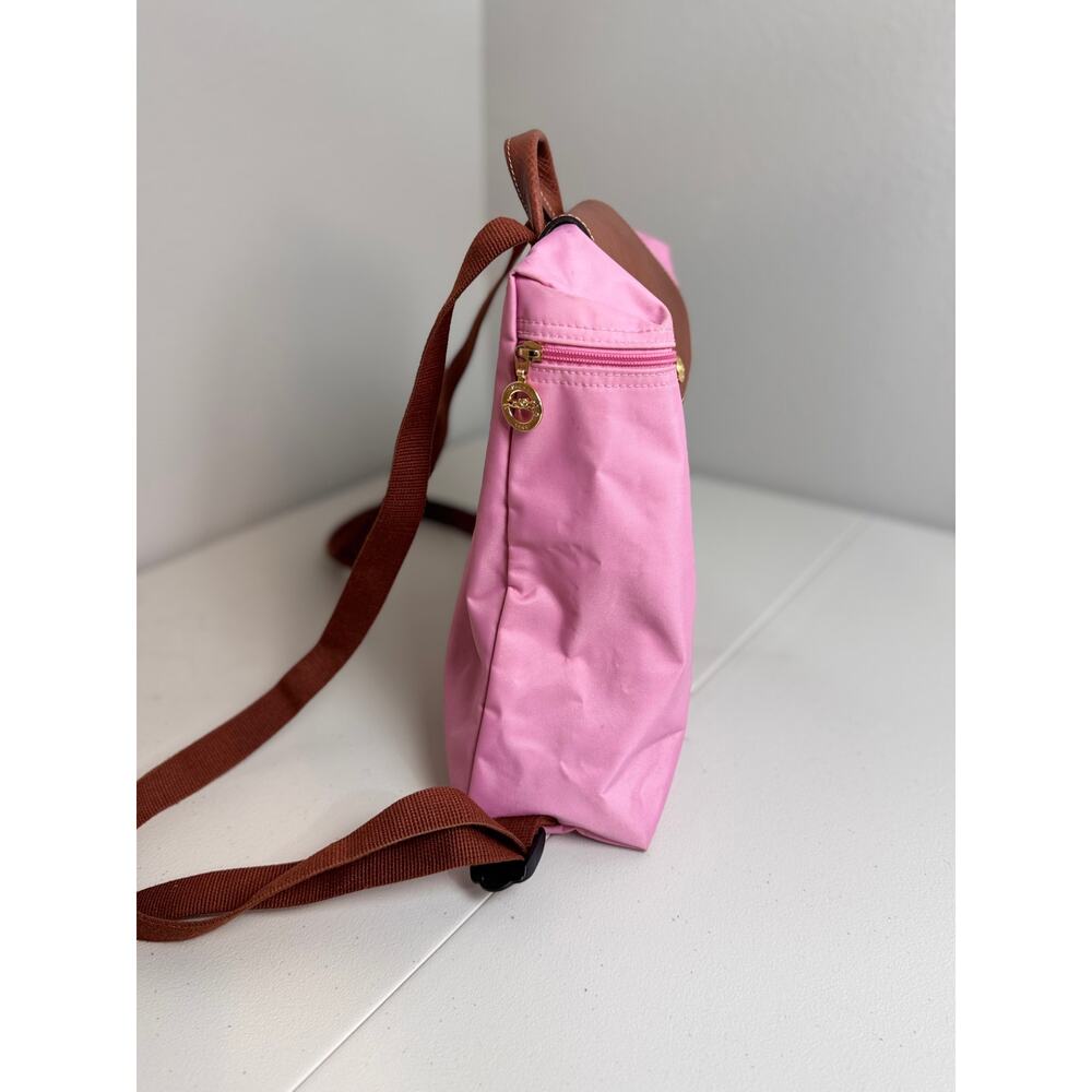 Longchamp Le Pliage pink nylon backpack tan leather flap gold tone hardware zips - Picture 5 of 10